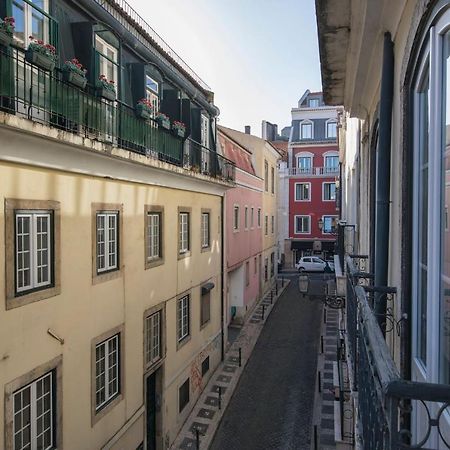 Lovelystay - Chiado 2 Bedroom Charm! 리스본 외부 사진