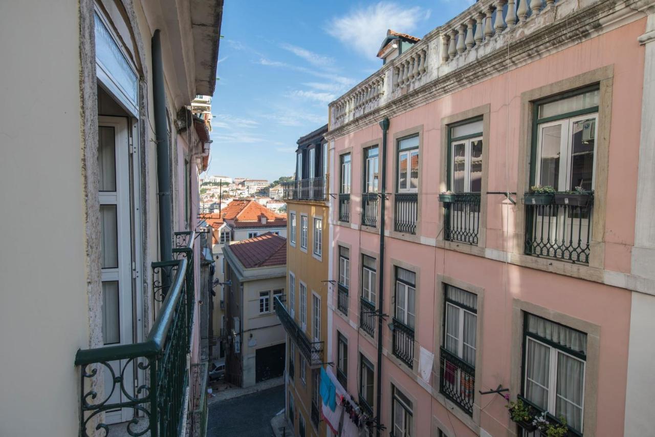 Lovelystay - Chiado 2 Bedroom Charm! 리스본 외부 사진
