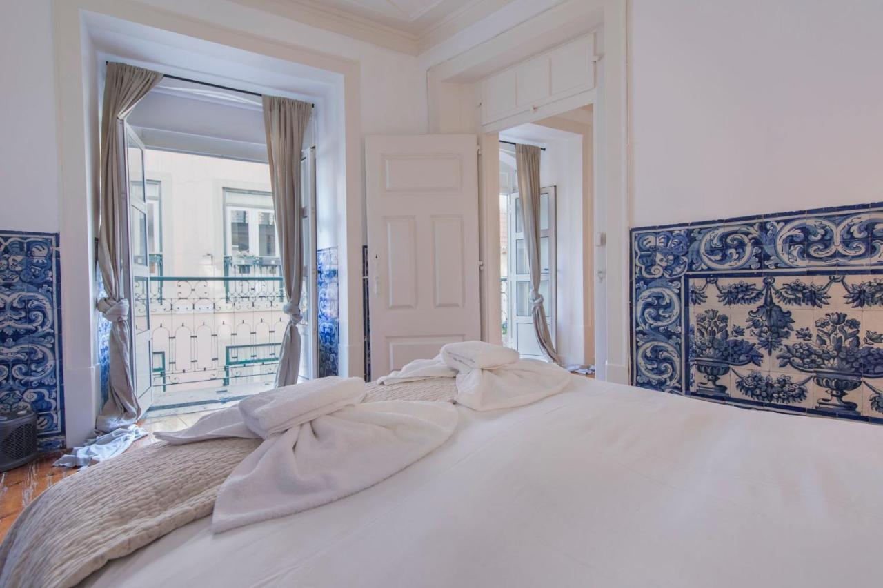 Lovelystay - Chiado 2 Bedroom Charm! 리스본 외부 사진